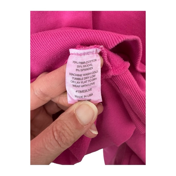 ELECTRIC & ROSE | Davis Seamed Sweatshirt in Pink, Size Medium - Picture 8 of 9
